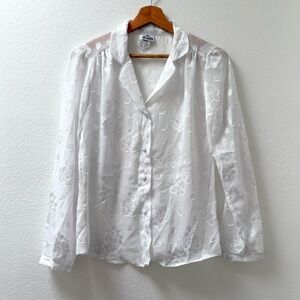 Vintage Floral Button-Up Blouse